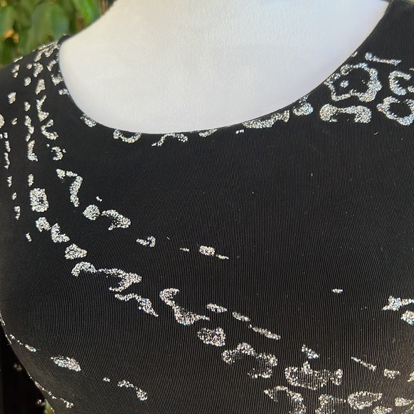 Cache stunning black dresses, Small. - Picture 10 of 11